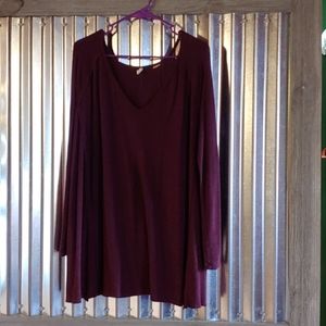 XL flowy long sleeve maternity top